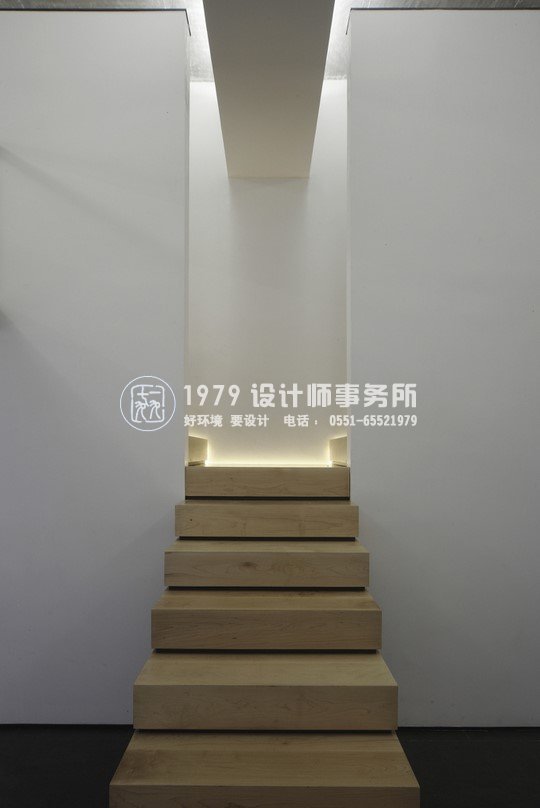 合肥美家建材有限公司辦公室設計之樓梯設計效果圖